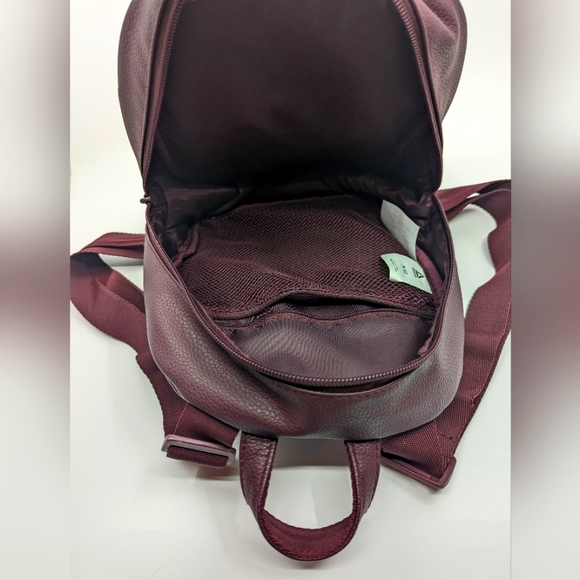 Reebok Mini Backpack - Picture 3 of 3